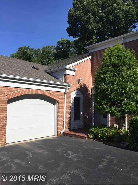 Rare Attached Garage!