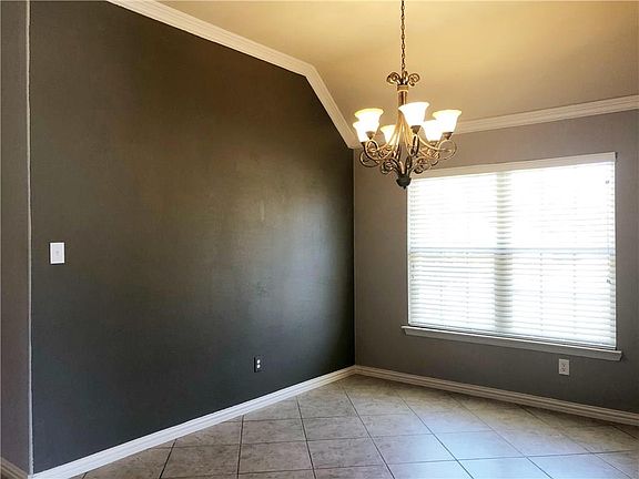 4th image of 9065 McFarland Way