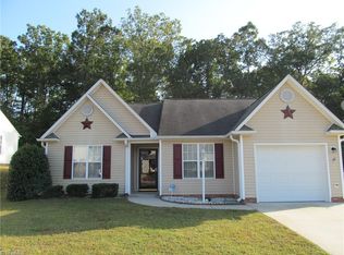 1996 Tea Berry Ln, Winston Salem, NC 27127