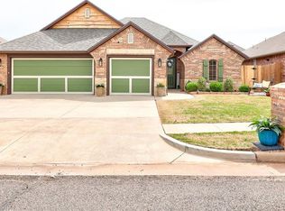 10824 NW 36th Ter, Yukon, OK 73099