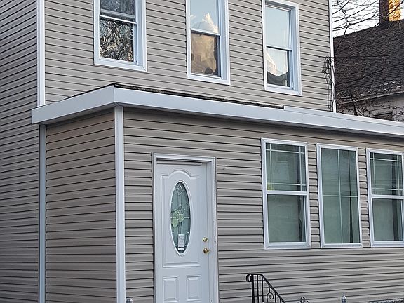 2nd image of 150 Park Pl