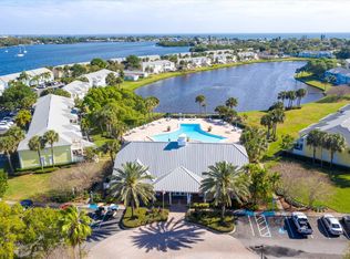 102 Pompano Dr SE APT C, Saint Petersburg, FL 33705