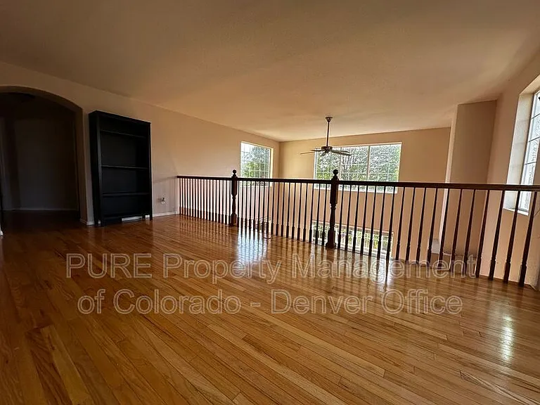 5368 Owens St — Photo 8