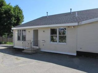 2 Farragut Rd #4, Ipswich, MA 01938
