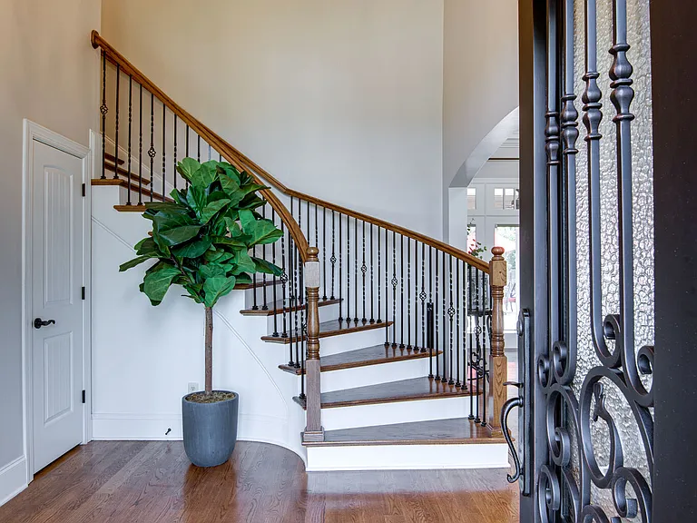 6605 Goshawk Ct — Photo 7