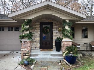 10810 Keokuk Trl, Roscoe, IL 61073