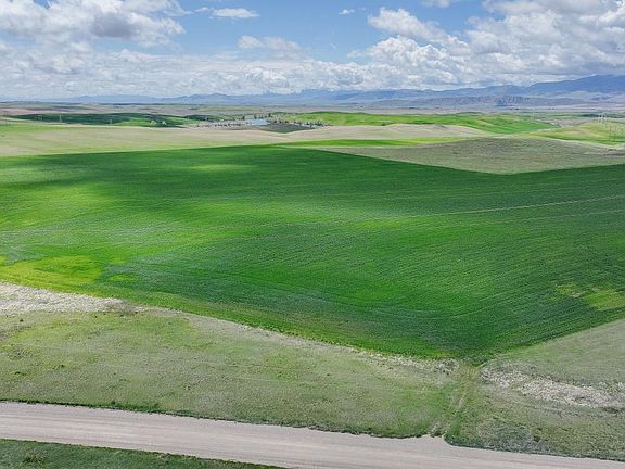 2nd image of 7445 N Highway 34