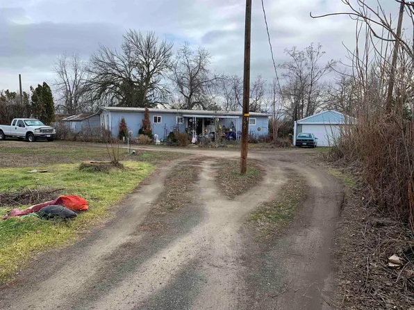 160 Rosie Ln, Walla Walla, WA 99362