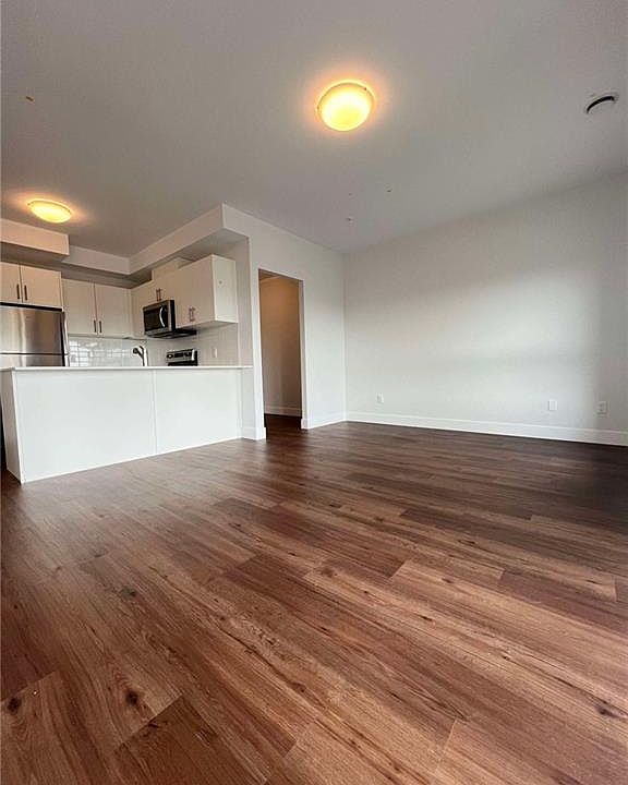 1st image of 1000 Lackner Pl #606