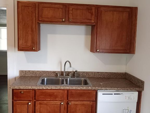 Large kitchen with new appliances