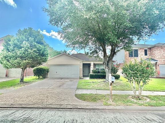 2nd image of 18214 Wren Dale Ln