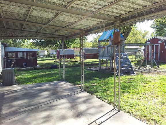 5th image of 3111 Deshler Dr