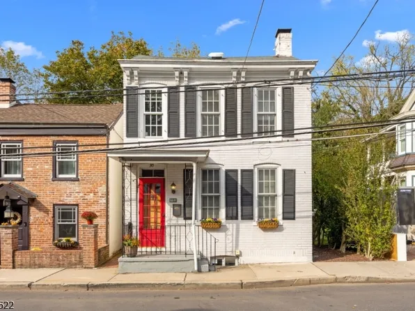 30 Swan St, Lambertville City, NJ 08530