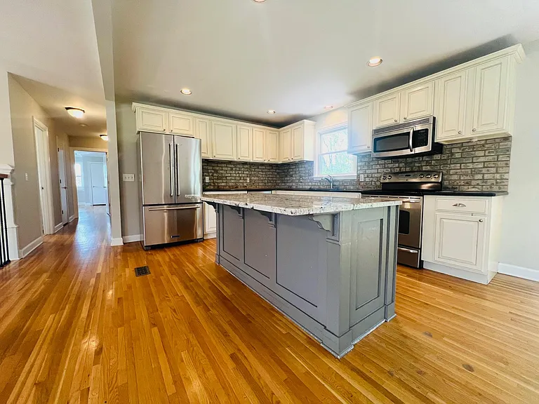 5009 Jackson Ln — Photo 5