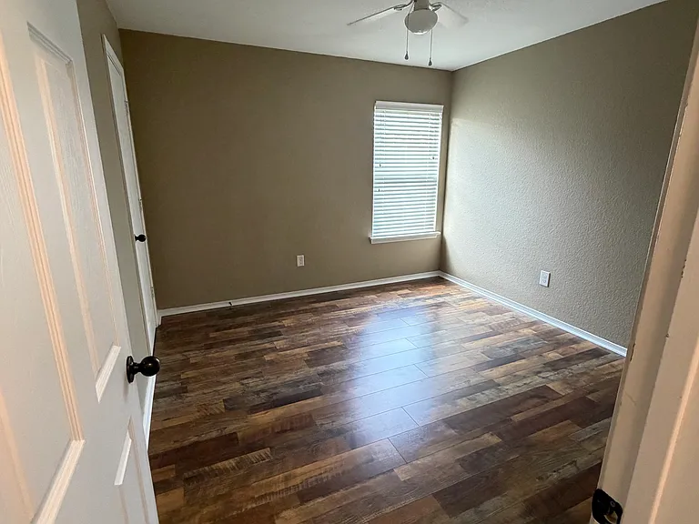 2 Dunwood Dr — Photo 9