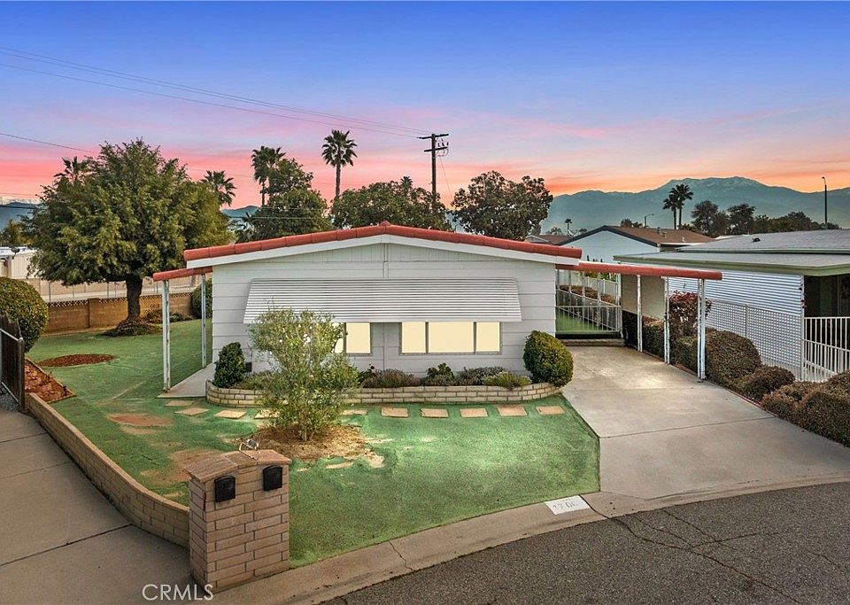 1st image of 1700 Santiago Way