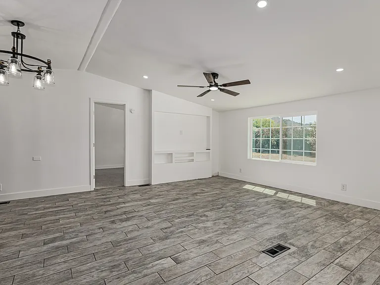 26705 S 203rd Way — Photo 5