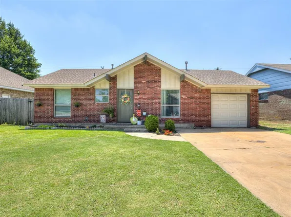 928 SW 10th St, Moore, OK 73160