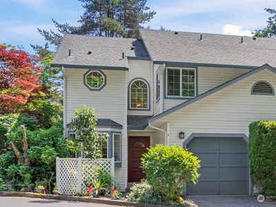 2801 NE 195th Street #5, Lake Forest Park, WA, 98155