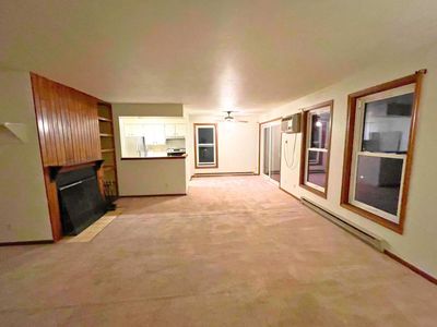6733 Park Edge Drive UNIT D, Madison, WI, 53719