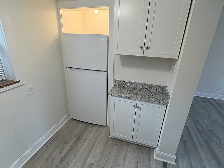 2636 Indianola Ave #A — Photo 5