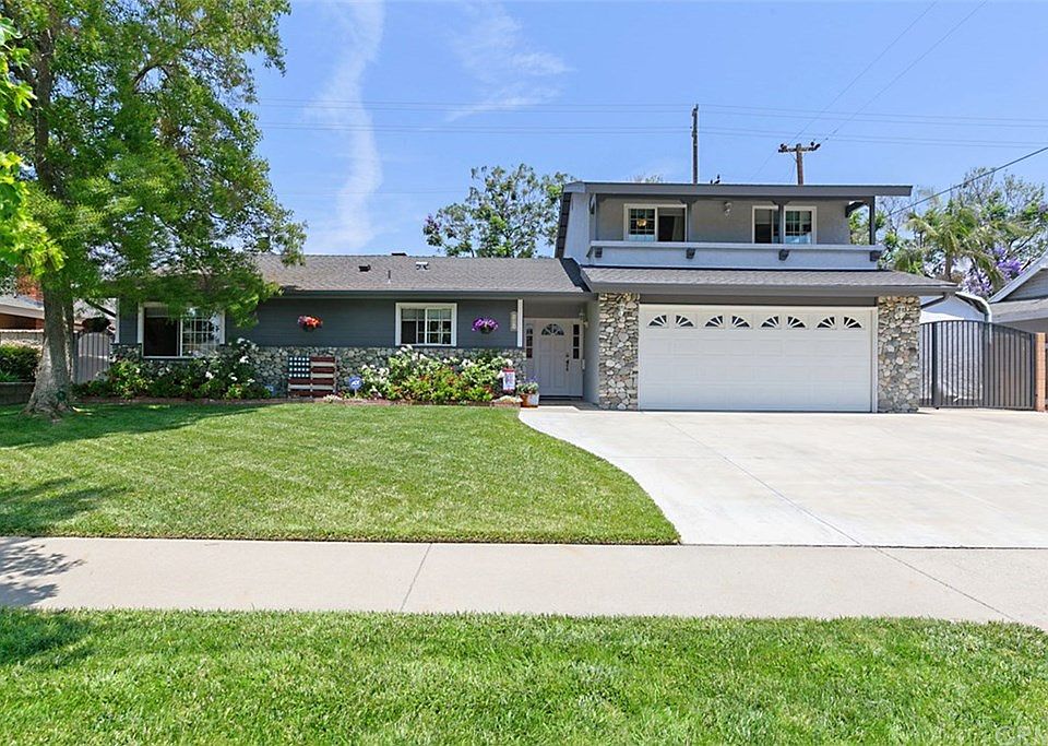 1st image of 4851 E Maychelle Dr