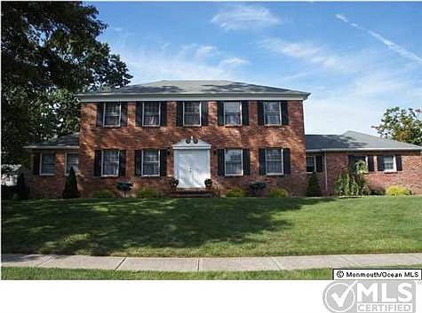 1st image of 135 Jennifer Dr