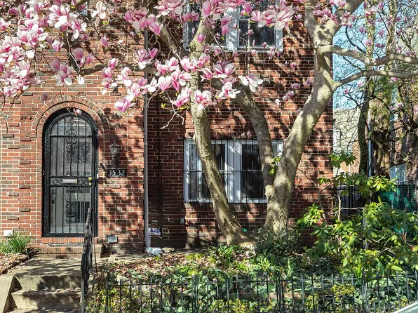 35-32 88th St, Jackson Heights, NY 11372