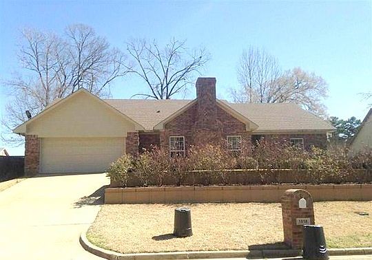 1st image of 1018 Deer Park Ct