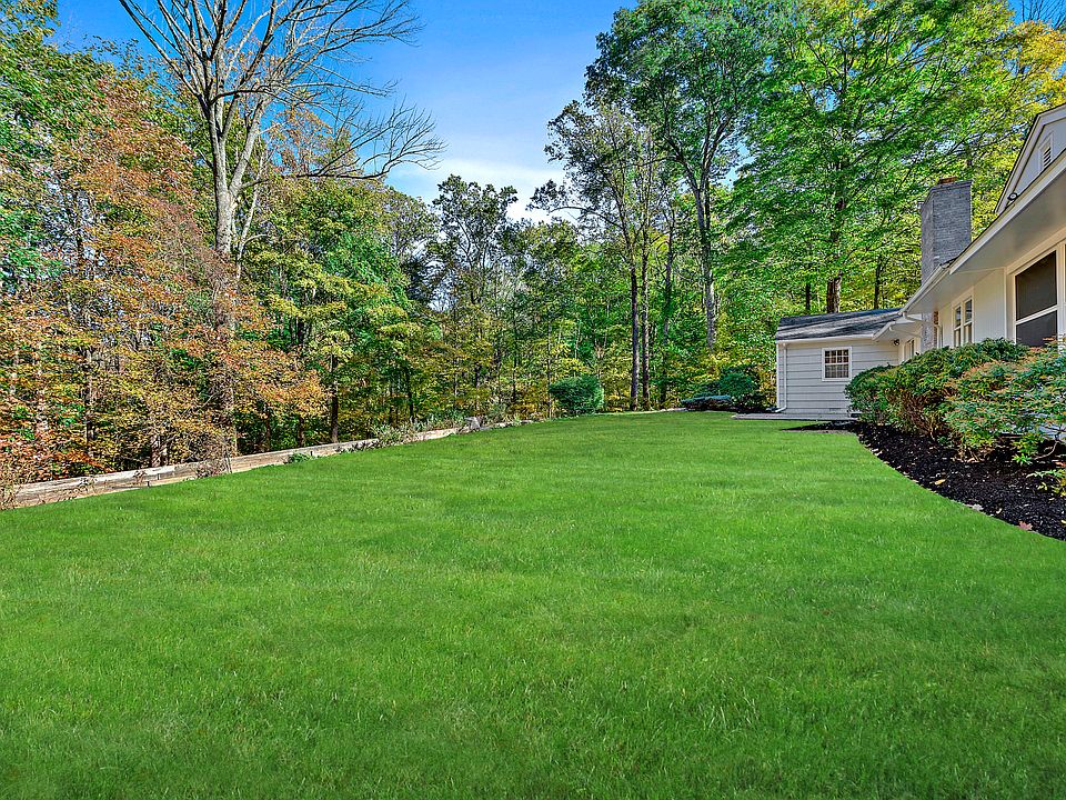 2nd image of 138 Oliver Rd