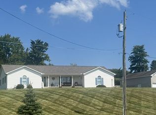 1906 Prussia Rd, Waverly, OH 45690