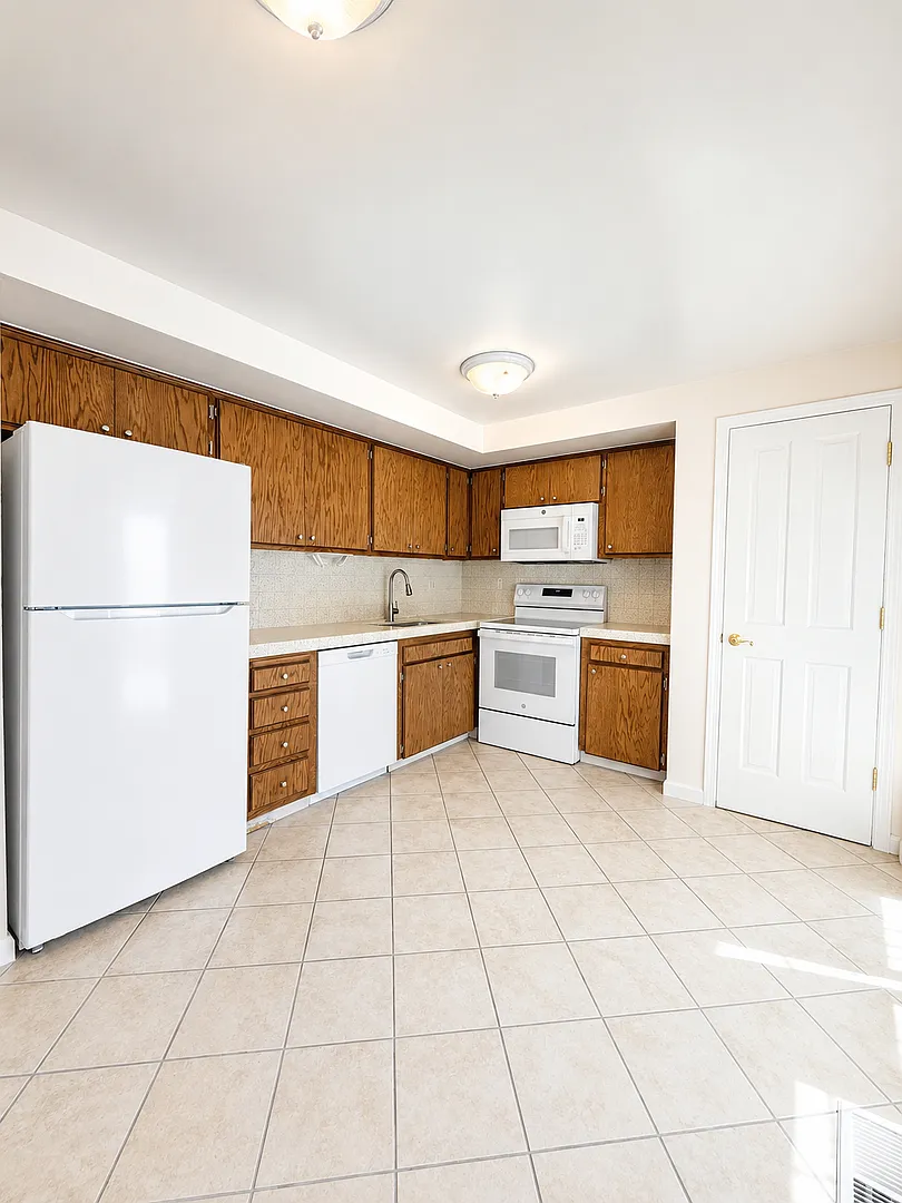 Berrum Park Apartments — Photo 2