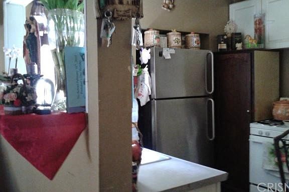 4th image of 1410 Kewen St