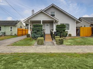 804 S 6th Ave, Kelso, WA 98626