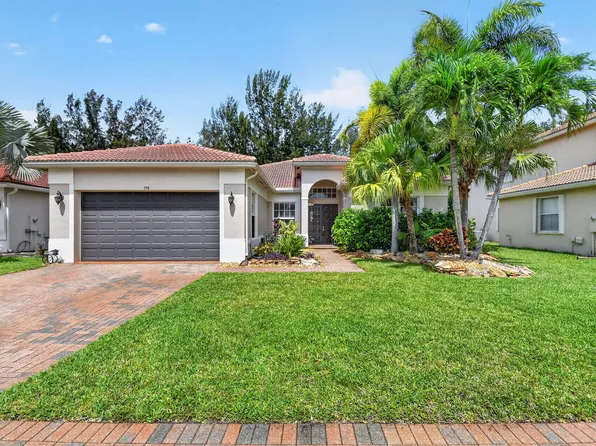 198 Bella Vista Way, Royal Palm Beach, FL 33411