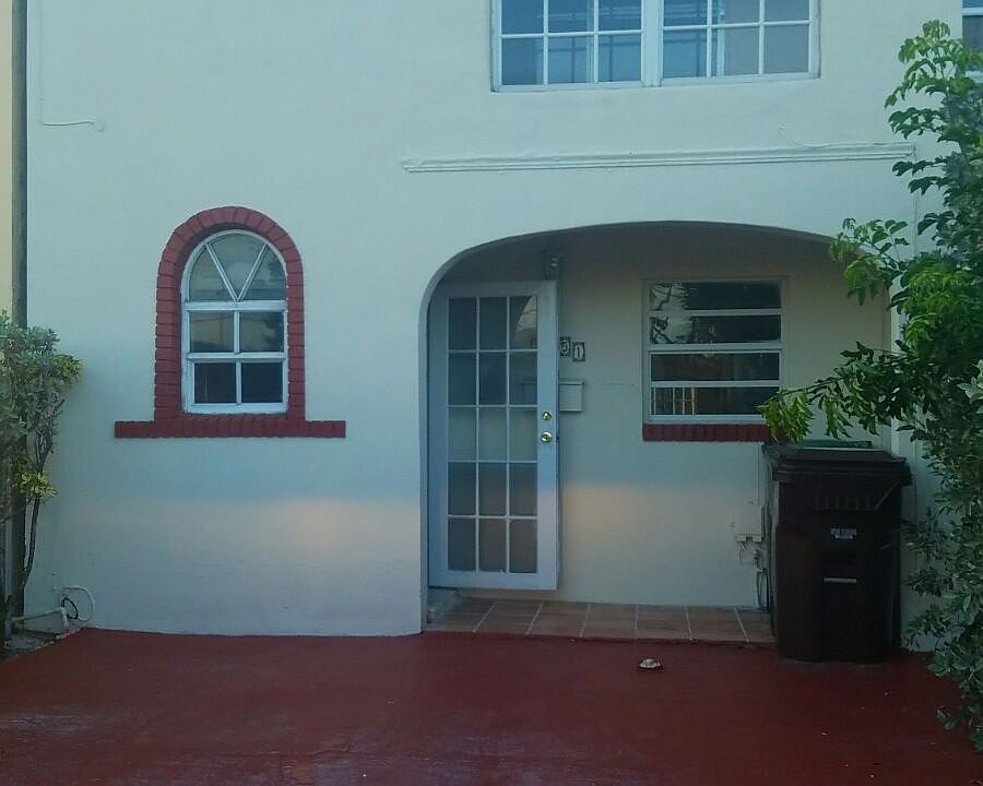 2nd image of 1851 W 68th St
