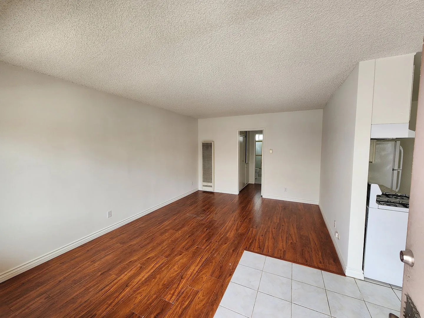 519 N. Hayworth Ave. — Photo 3