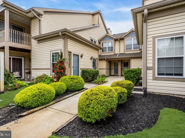 155 Steeplechase Ct, Woodbury, NJ 08096