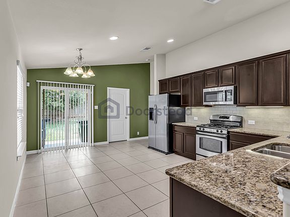 4th image of 9405 Sweetgum Dr