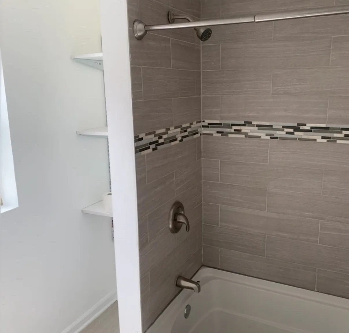 7831 S Cornell Ave — Photo 4