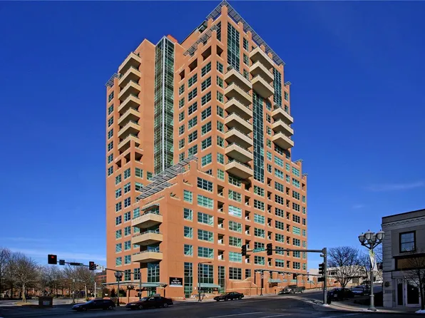 8025 Maryland Ave Unit 2G, Saint Louis, MO 63105