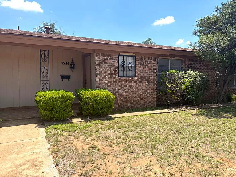 3525 W Wadley Ave — Photo 1