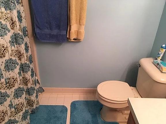 3rd image of 48322 Marwood Dr