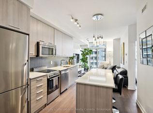 105 George St #903, Toronto, ON M5A0L4