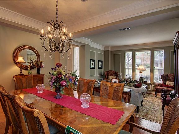 4th image of 6216 Palomino Dr