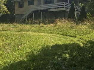 1919 Seldom Seen Ln, Lenoir, NC 28645