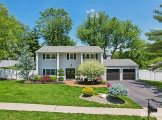 35 Poet Dr, Matawan, NJ 07747