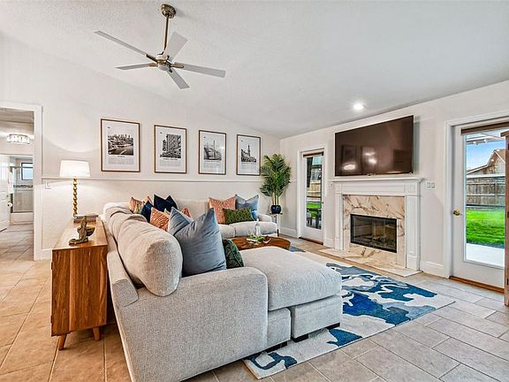 5th image of 10503 NILE COURT