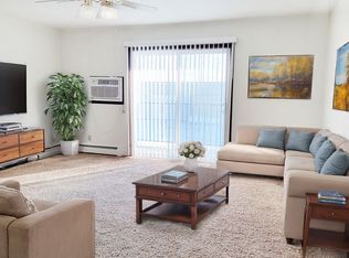 Park Apartments - 1015, Jamestown, ND 58401