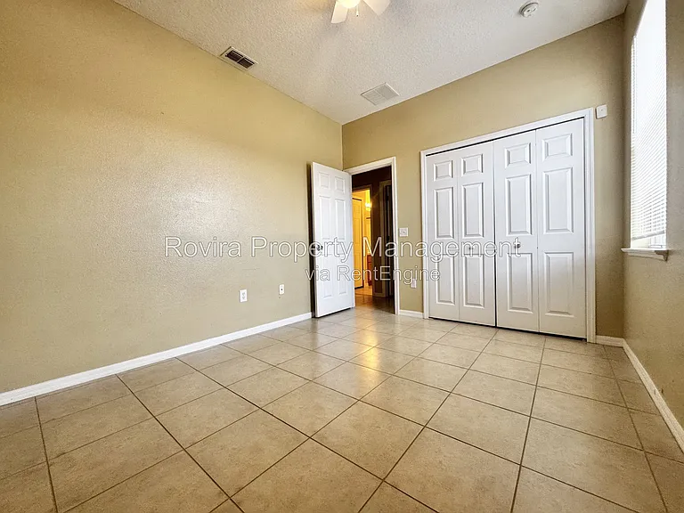 806 Palermo Ct — Photo 12